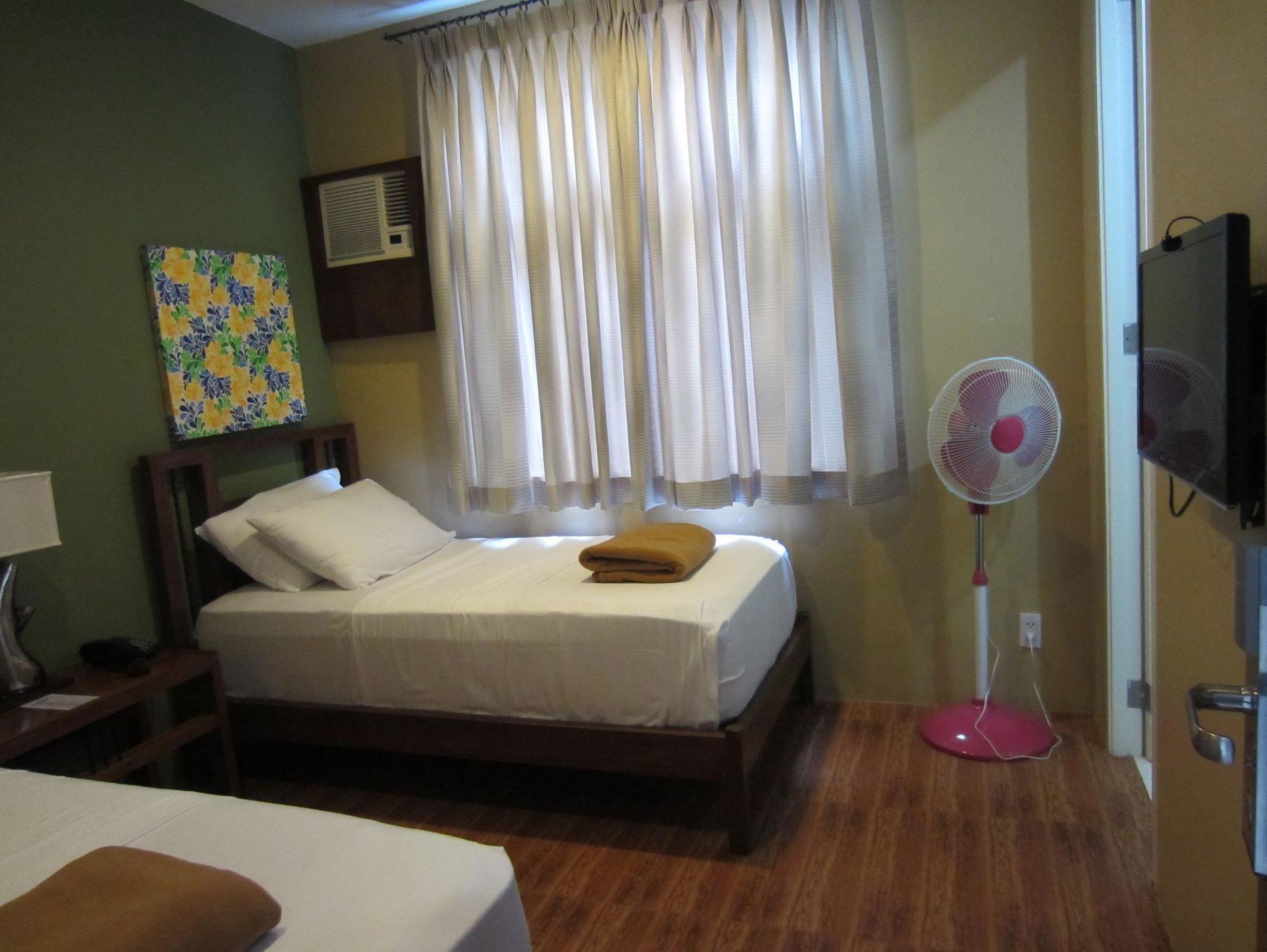 Purple Tree Bed & Breakfast Paranaque City Eksteriør bilde